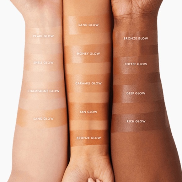 ICONIC LONDON Radiance Booster in Caramel Glow - Picture 2 of 2